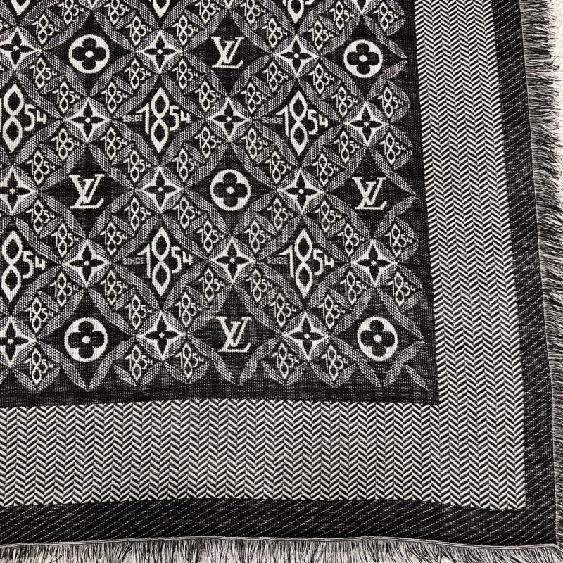 LV Shawl