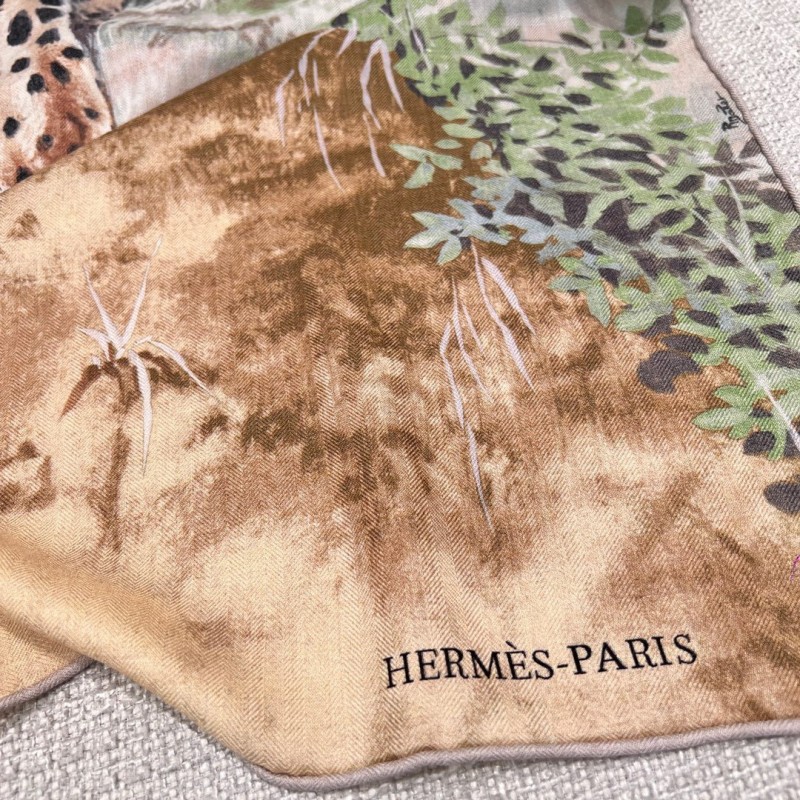 Hermes Shawl