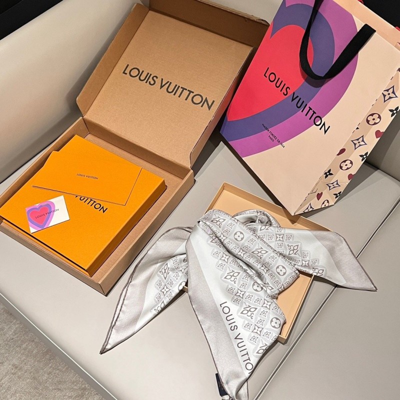 LV Scarf