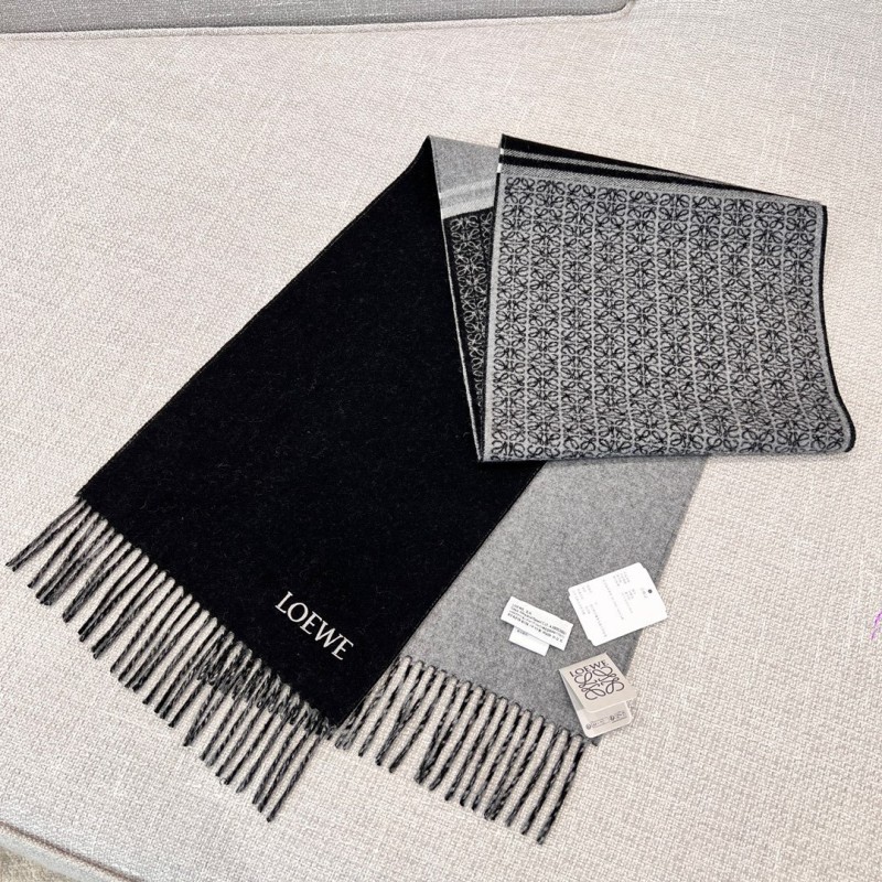 Loewe Long Scarf 