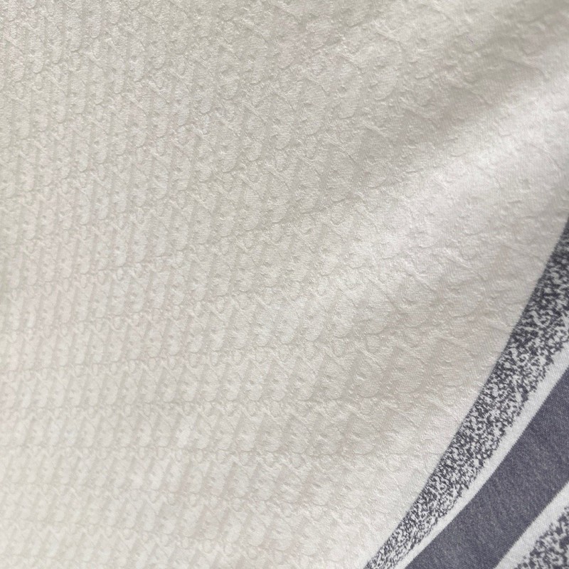 Dior Shawl