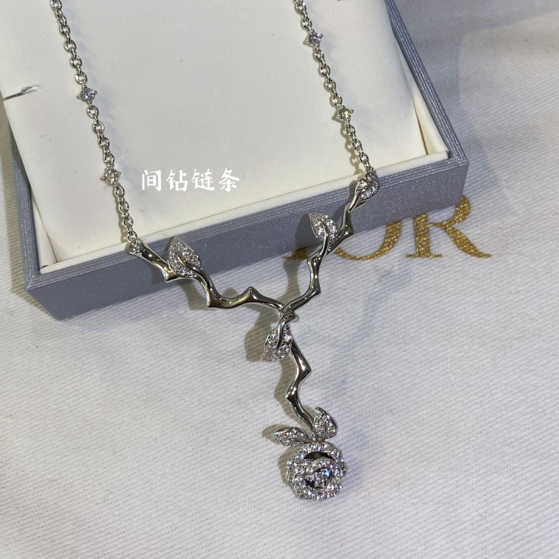 Dior Necklace 