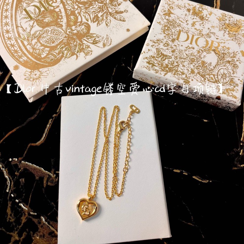 Dior Necklace 