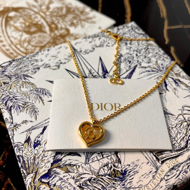 Dior Necklace 