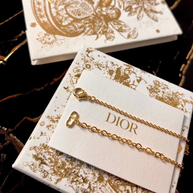 Dior Necklace 