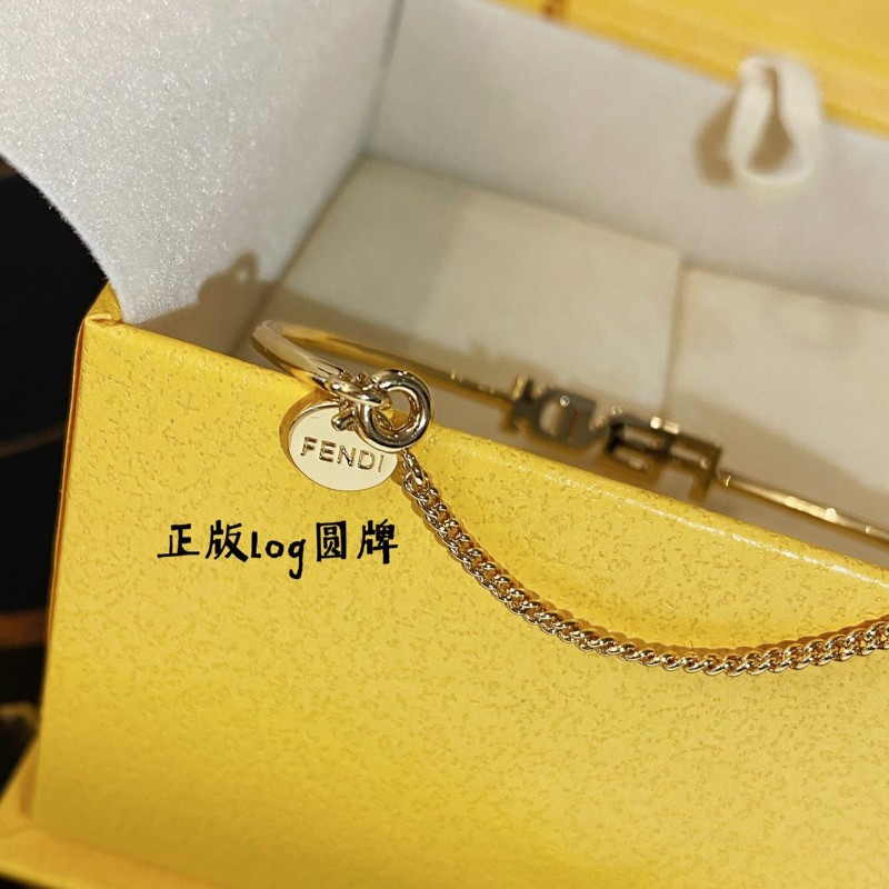 Fendi Bracelet 