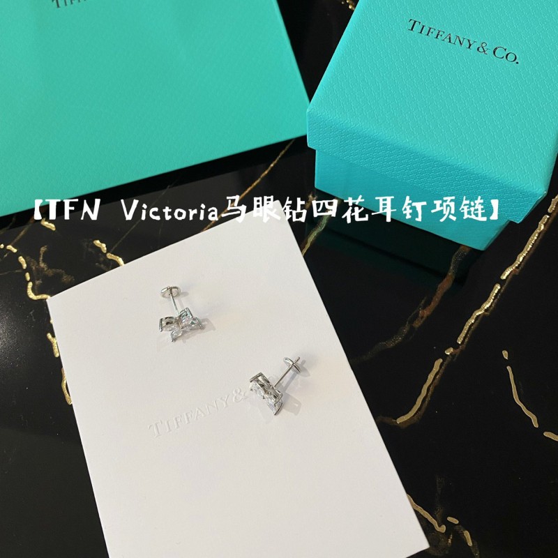 Tiffany & Co Earrings / Bracelet 