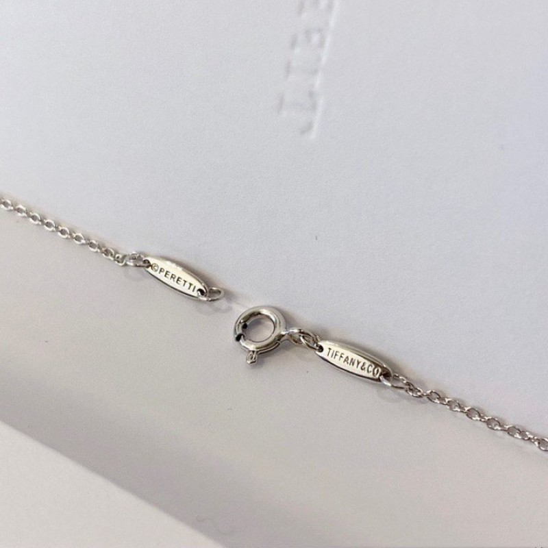 Tiffany & Co Earrings / Bracelet 