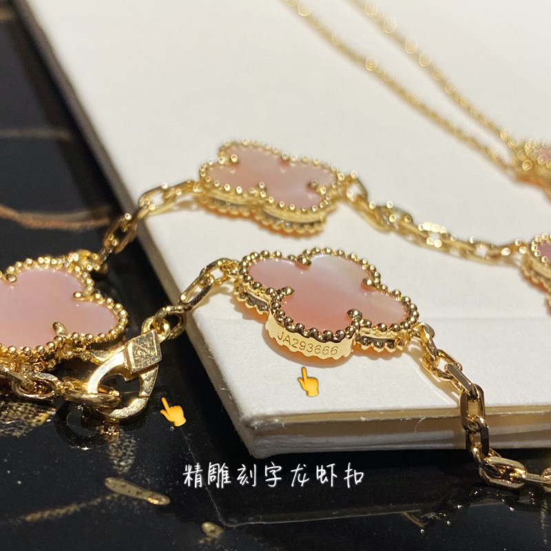 VCA Necklace / Bracelet