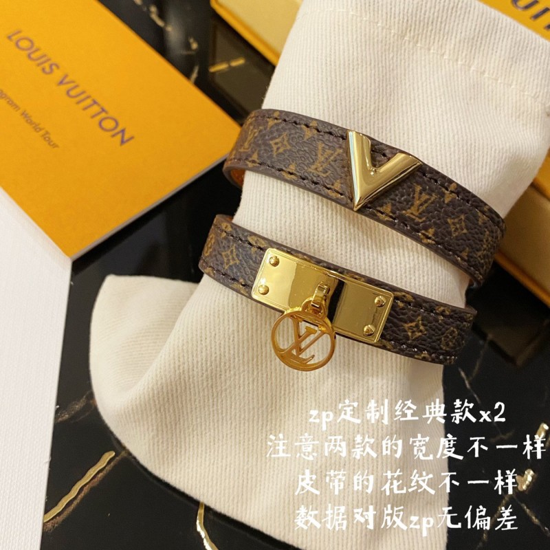LV Bracelet 