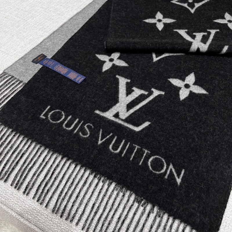 LV Scarf
