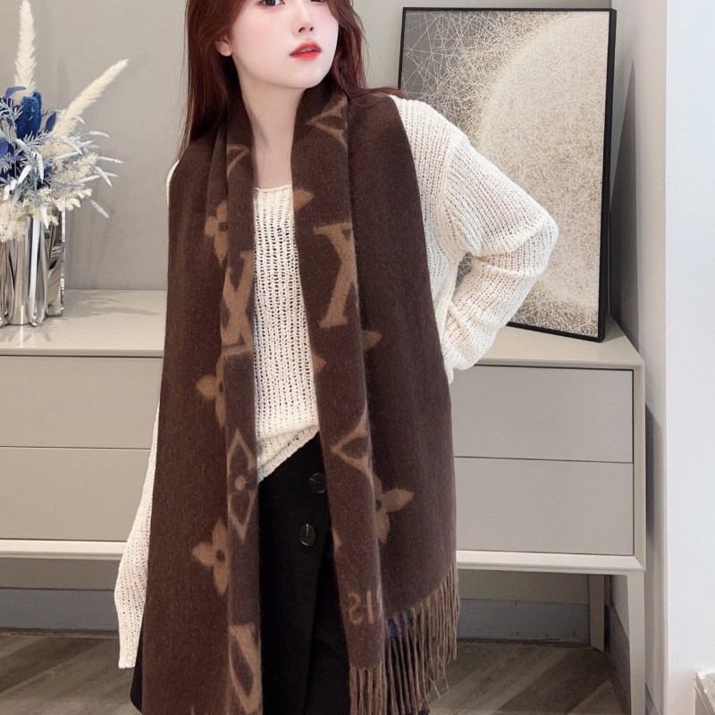 LV Scarf