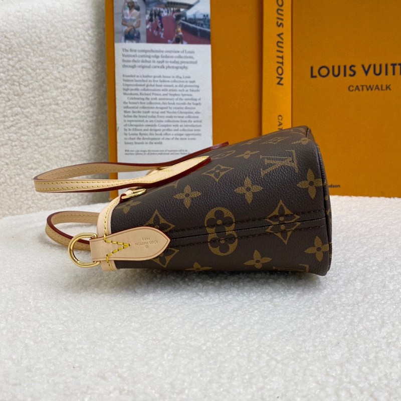 LV Neverfull BB