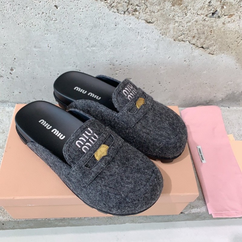 MiuMiu Slippers