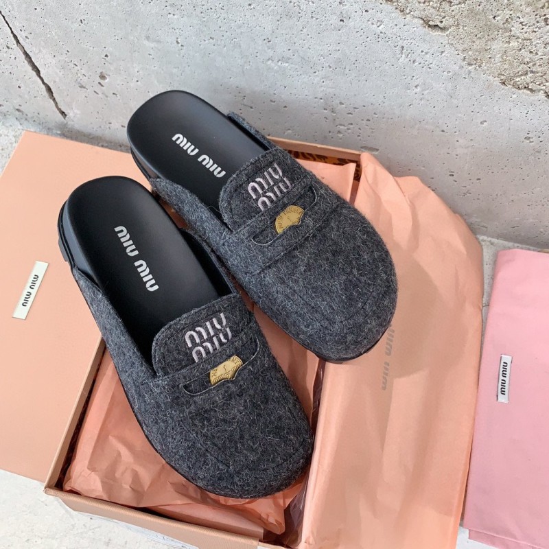 MiuMiu Slippers