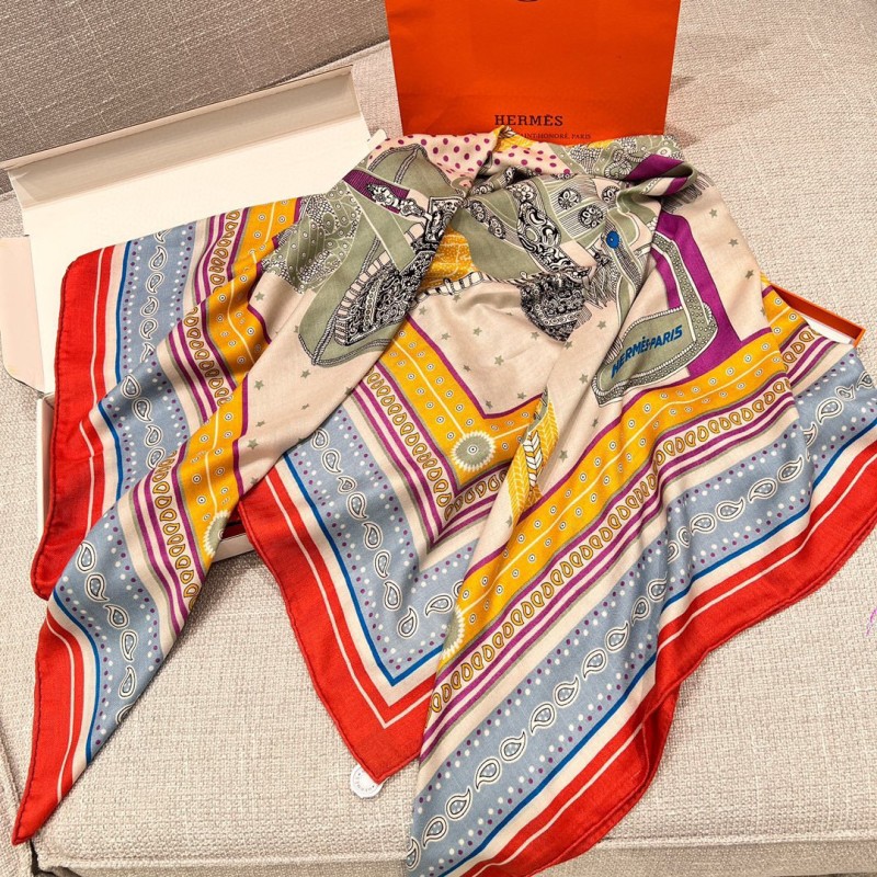 Hermes Shawl
