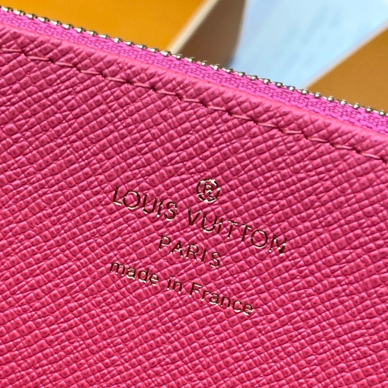 LV Zippy Wallet (2023 X'mas Edition)