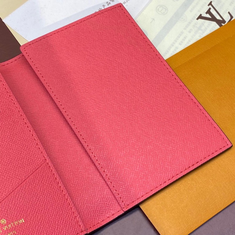 LV Passport Holder (2023 X'mas Edition)