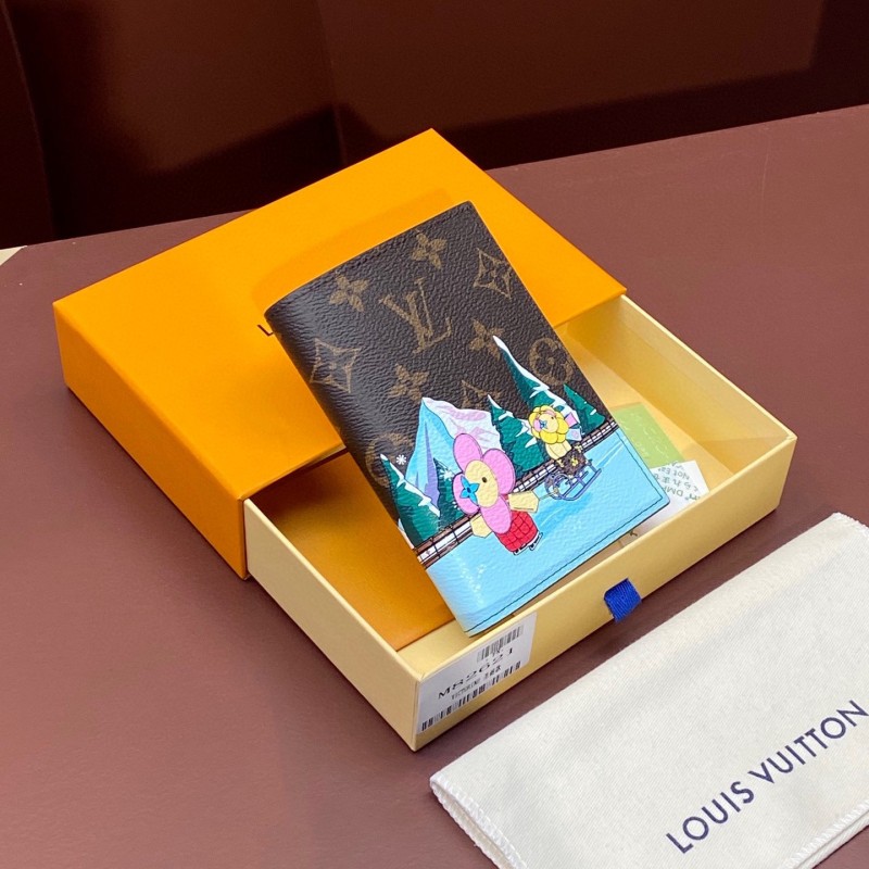 LV Passport Holder (2023 X'mas Edition)