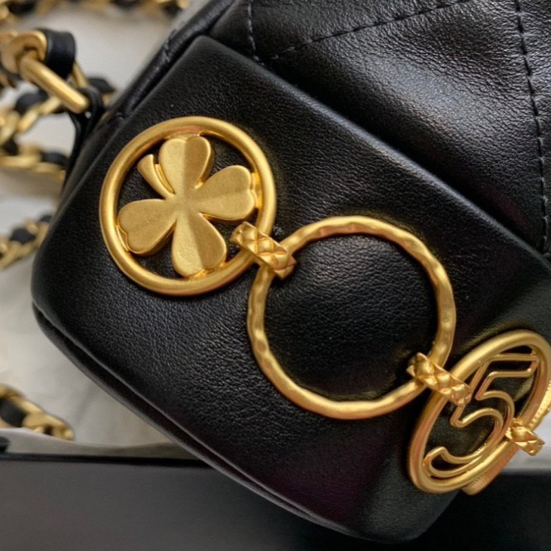 Chanel 23B Backpack 双肩背包