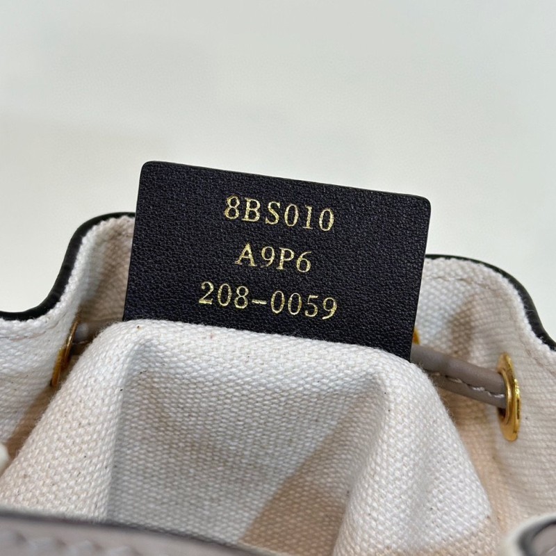 Fendi Mini 水桶包