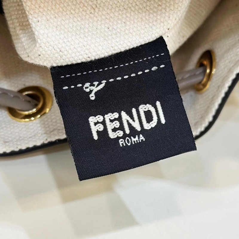 Fendi Mini 水桶包