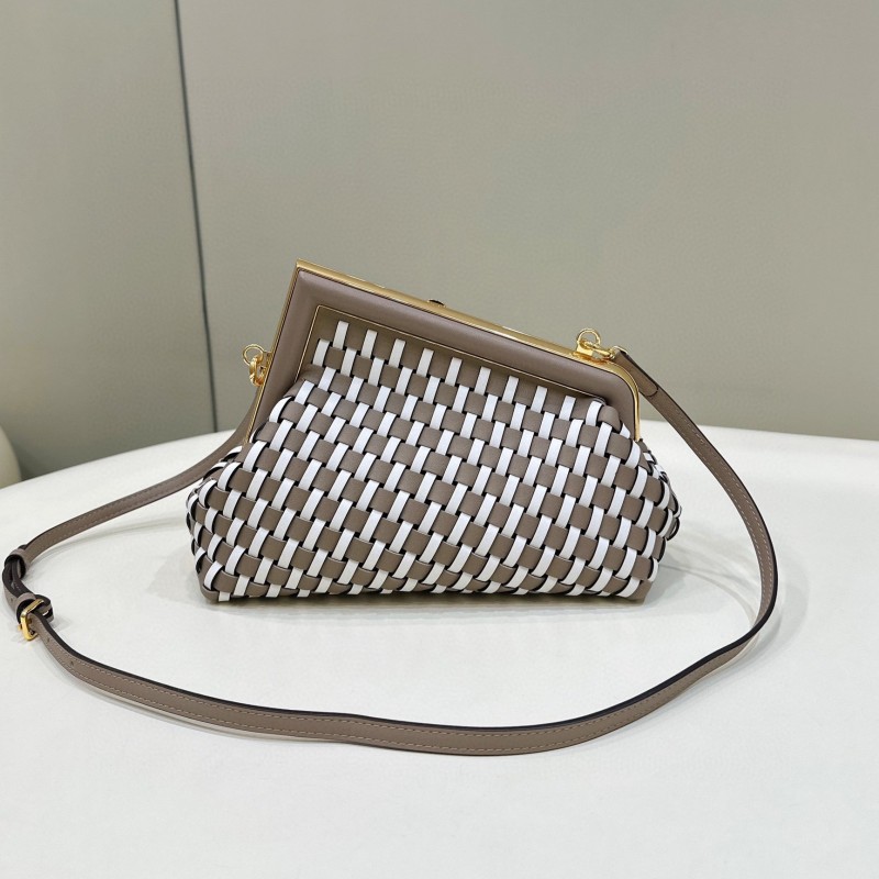 Fendi First 手拿包 / 单肩包