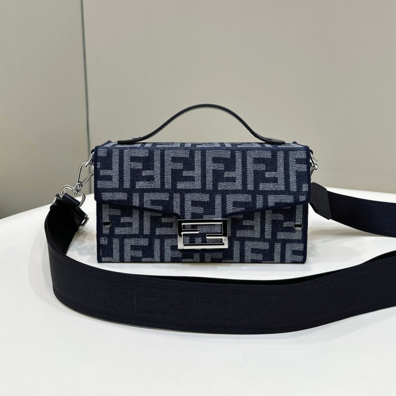 Fendi 盒子包