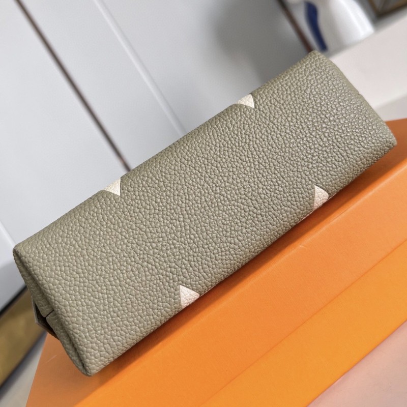 LV Pochette Cosmetique 