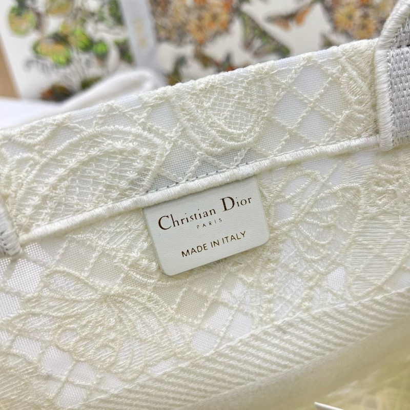 Dior 3D Book Tote (X’mas Edition)