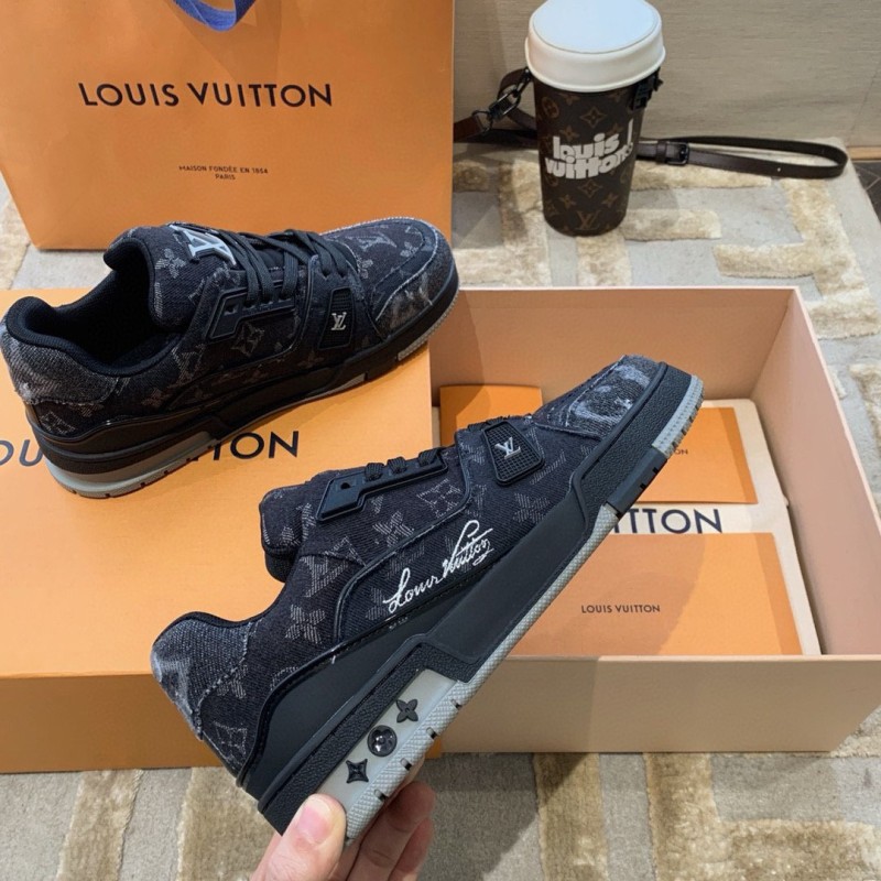 LV Unisex Trainer Sneaker