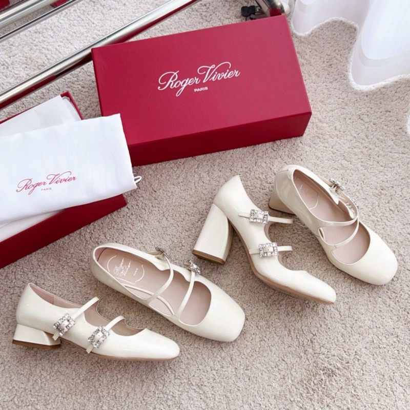 Roger Vivier Tres Mini Babies Mary Jane Shoes