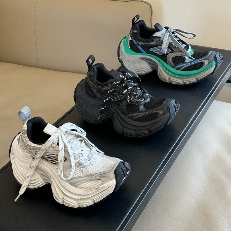 Balenciaga Unisex 10XL Sneaker