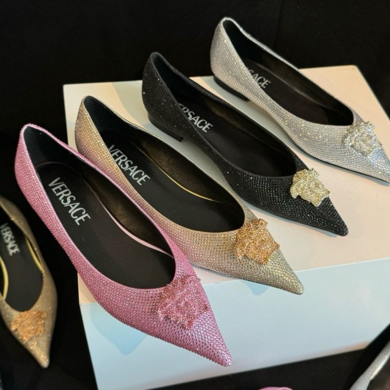 Versace Flat