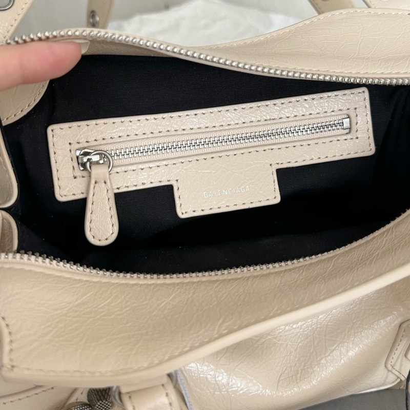 Balenciaga Neo Cagole 机车包