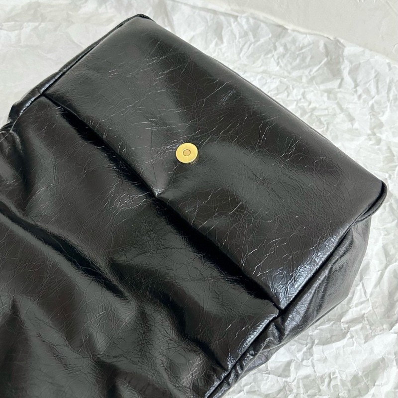 Balenciaga Monaco (Gold)