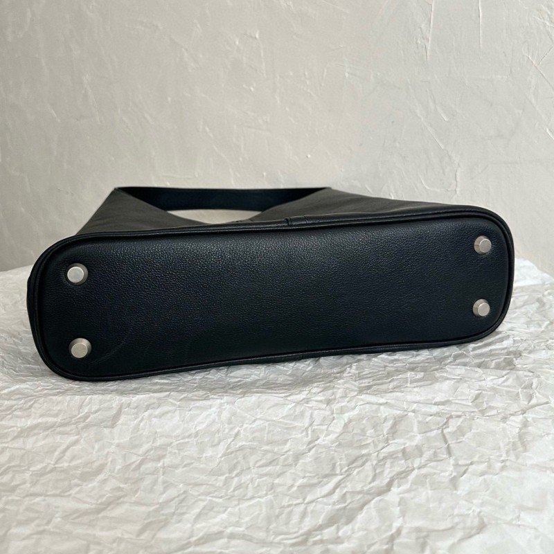 Balenciaga Locker Hobo (M)