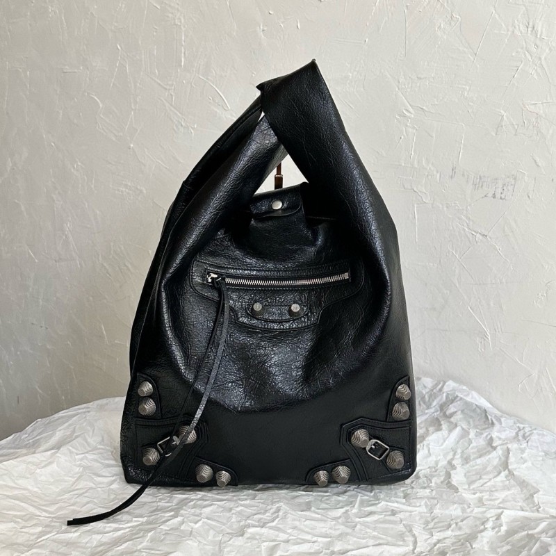 Balenciaga Le Cagole