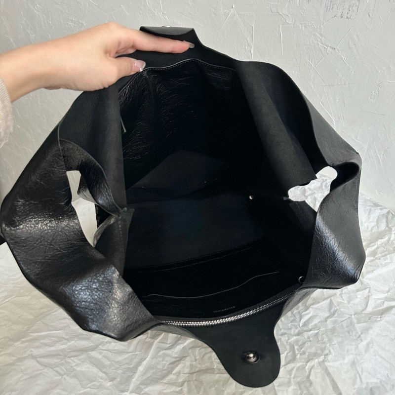 Balenciaga Le Cagole