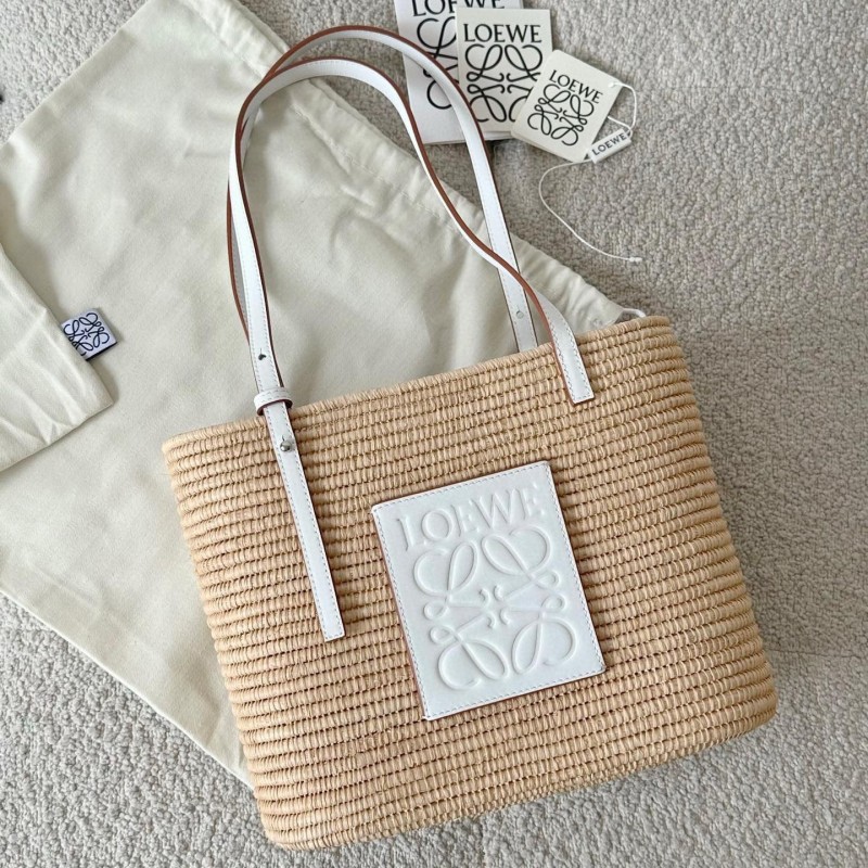 Loewe Basket