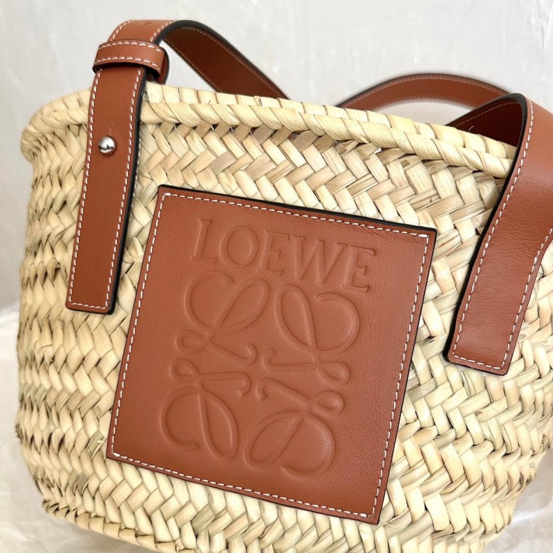 Loewe Basket