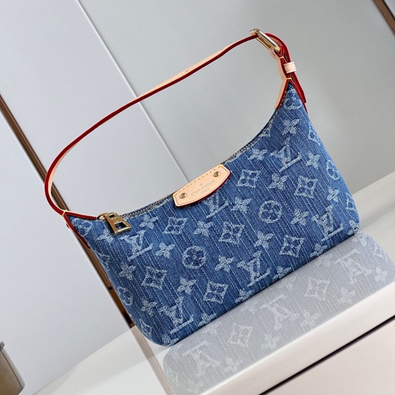 LV Hills Pochette