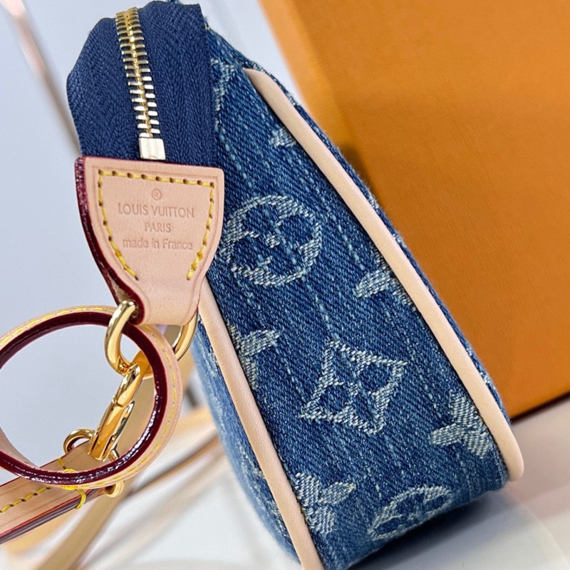 LV Pochette Accessoires