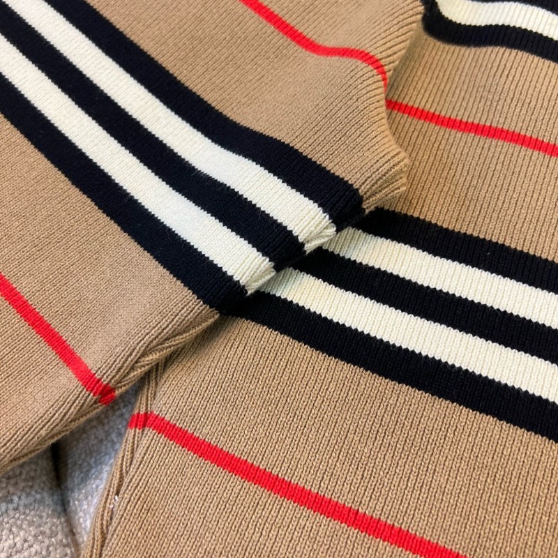 Burberry Unisex Wool Shorts