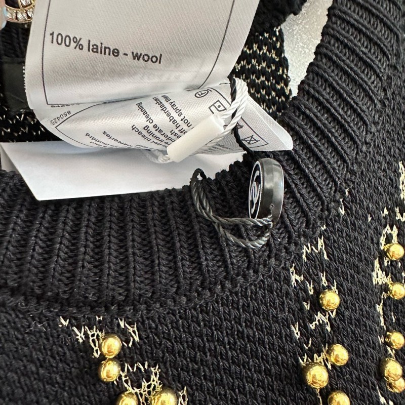 Chanel Sleeveless Shirt