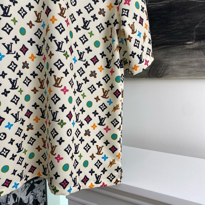 LV Shirt & Shorts 