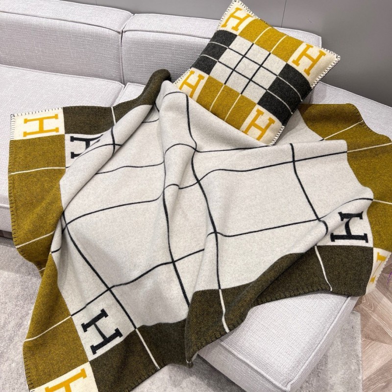Hermes Blanket & Pillow