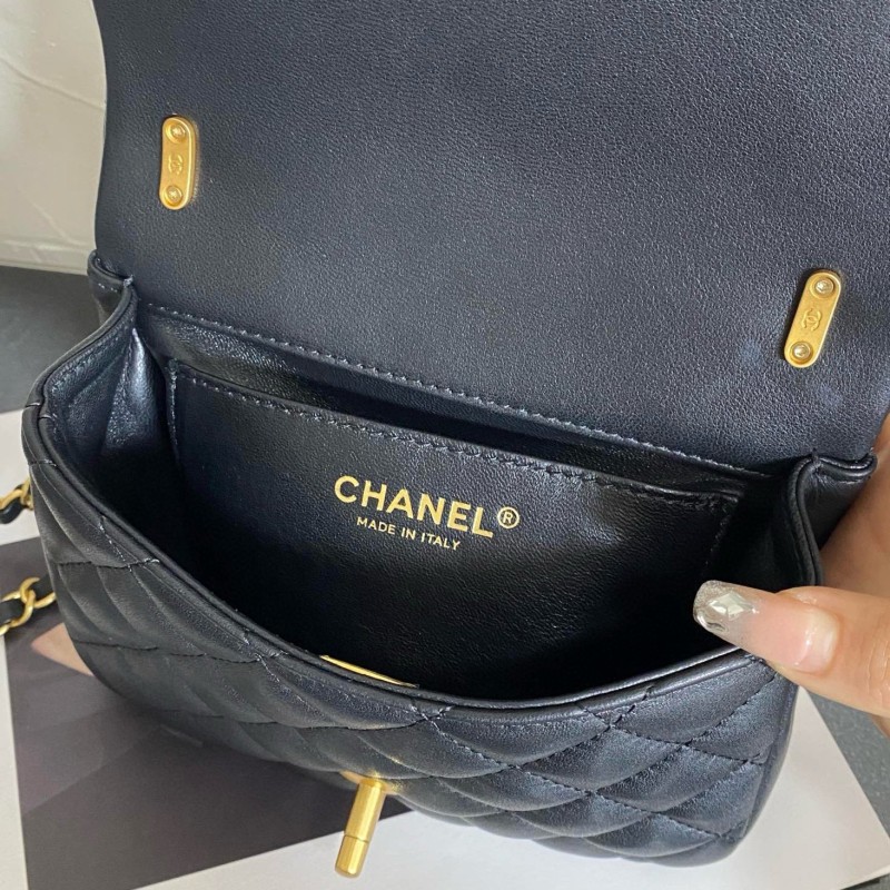 Chanel 24P 珍珠方胖子