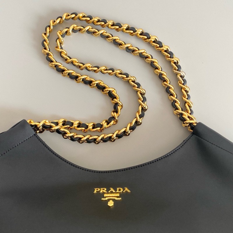 Prada 中古托特链条包