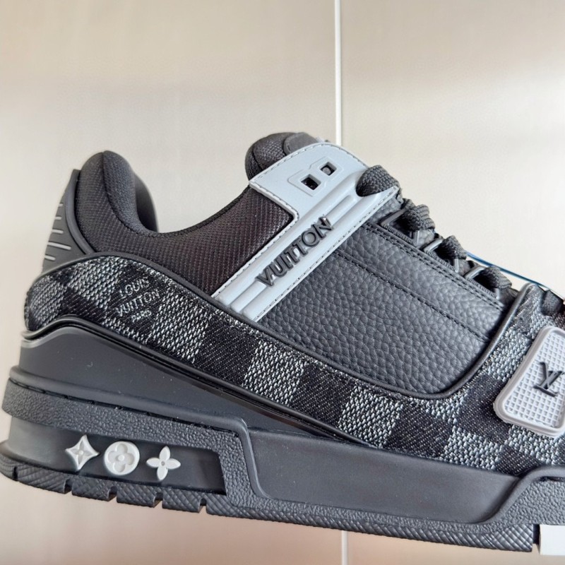 LV Unisex Trainer